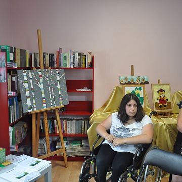 Grafika „Pozdrowienia znad Słupi ” to tytuł zakończonego konkursu plastyczno-literackiego.