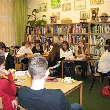 Grafika Rozstrzygnięcie Międzygimnazjalnego Biblioturnieju Przyrodniczego